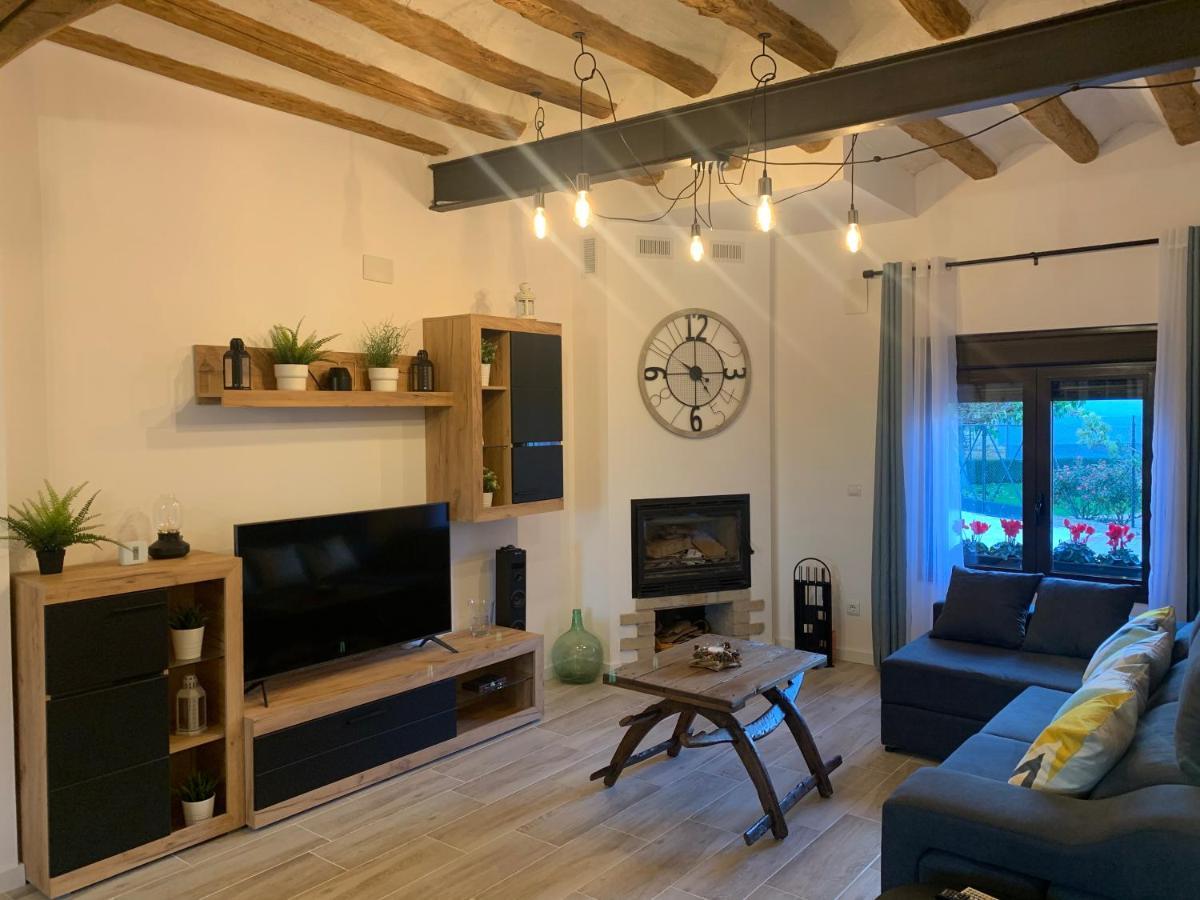 Appartement Alojamiento Con Amplio Salon Y Chimenea. à Valverde  Extérieur photo
