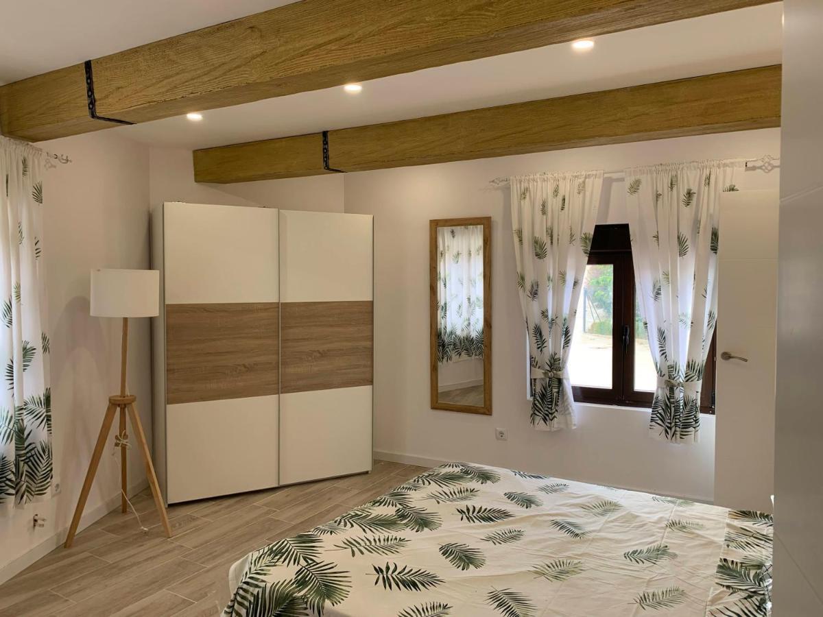 Appartement Alojamiento Con Amplio Salon Y Chimenea. à Valverde  Extérieur photo
